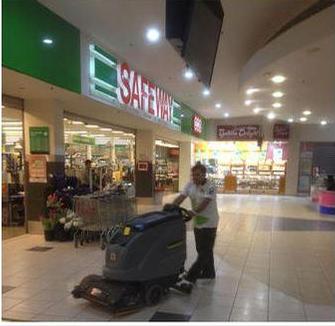 Retail Store in Greater Geelong - Cleaning retail stores is a passion of mine. This store is in the greater Geelong area. The great thing about the job is not only seeing the impressed faces of the shop owners, but also that I get to meet the folks who help make the shopping centre great.