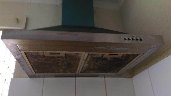 Range Hood in Haynes - Before