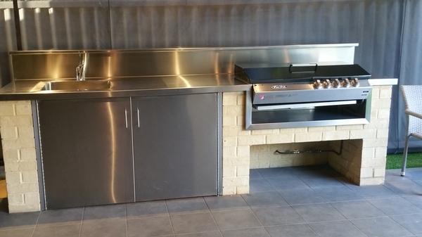 Outside BBQ Padbury