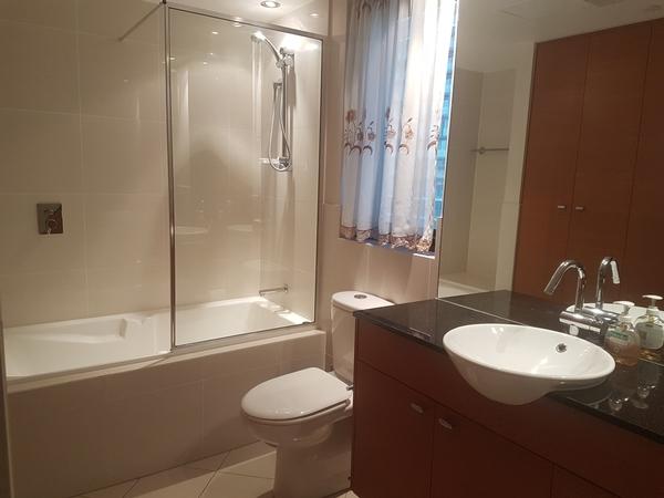 Bathroom Cleaning Hillarys