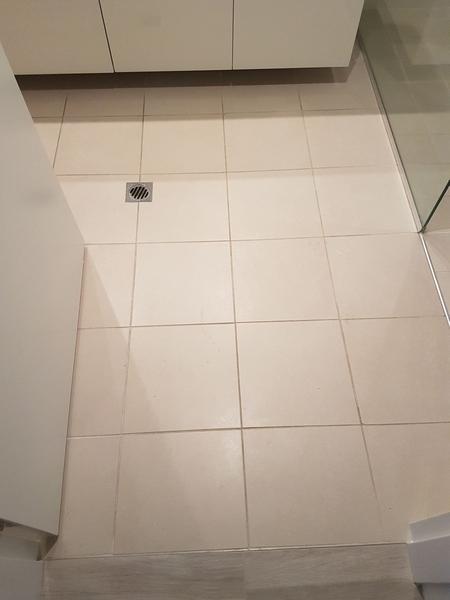 Clean Bathroom Floor Woodvale