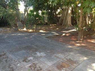 After - Removing leaves from a backyard in Gosnells - I took away 3 bags full!
