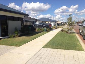 Regular lawn mowing - Love cutting this lawn. Always comes up looking nice.