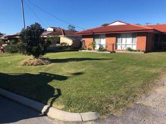 Mow, whip edge and blow clean at a regular clients house in Ferndale. Always looks so nice this time of the year.
