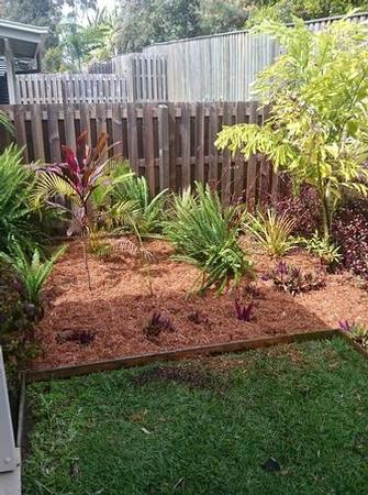 After- Garden makeover in Carindale - What a difference this space looks now. The customer is very, very happy with the results.

Some regular maintenance will keep this garden bed looking great all year round.