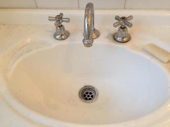 Bathroom Sink before clean