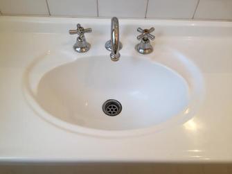 Bathroom sink clean after