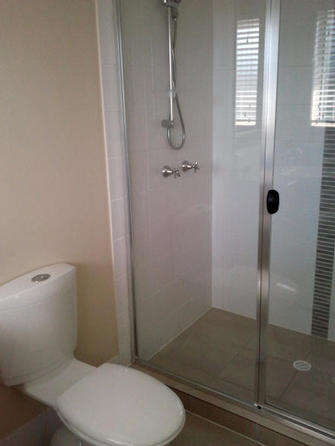 Shower Alcove - Mango Hill